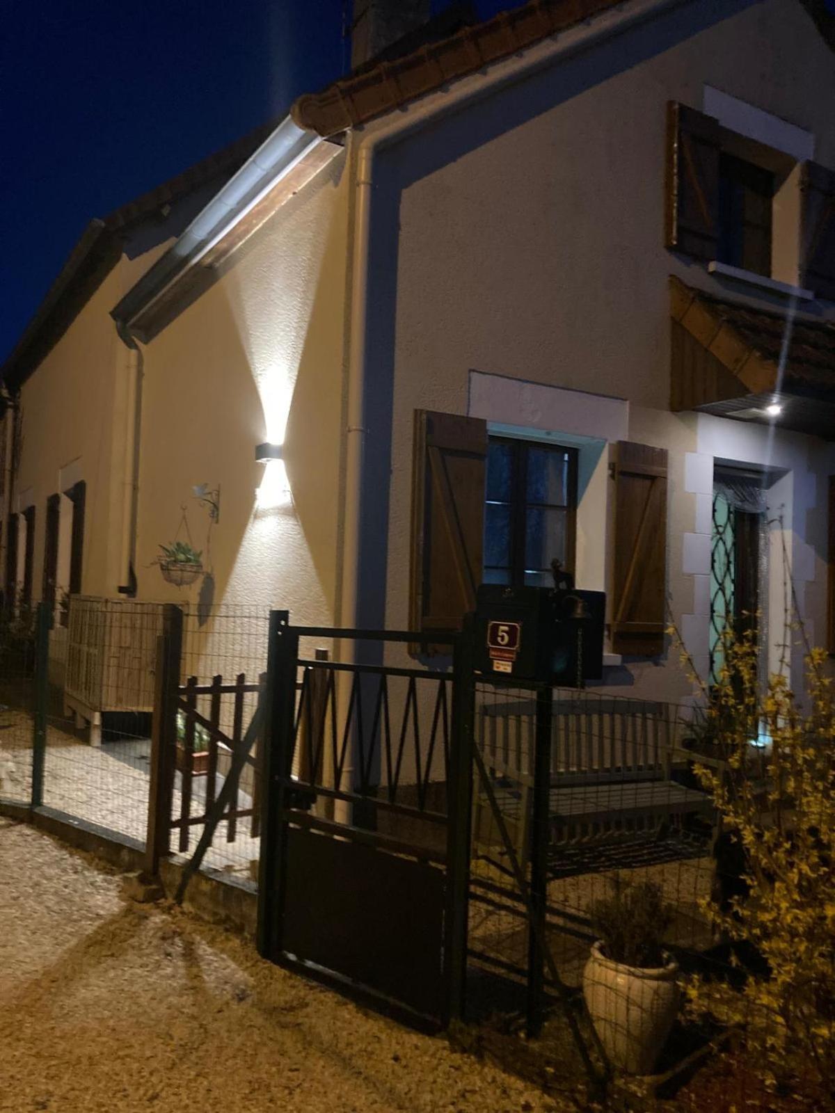 Chambres D' Hotes A Benaize Coulonges  Zewnętrze zdjęcie